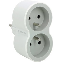 Fiche multiprise avec prises frontales