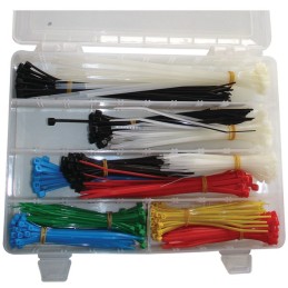 ASSORTIMENT DE 450 COLLIERS RILSAN