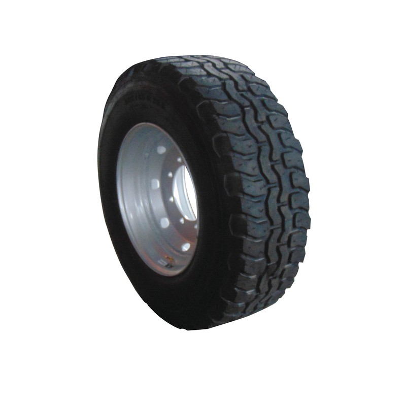 ROUE 18R22.5 8TRS JANTE 14' RECHAP