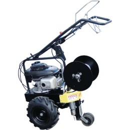 ENFOUISSEUSE DE CABLE PERIMETRIQUE DE ROBOT DE TONTE EQUIPEE OSVAN