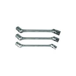 Clé à douille articulée Métrique   16x17 mm