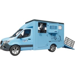 CAMION CHEVAUX MERCEDES-BENZ AVEC UN CHEVAL