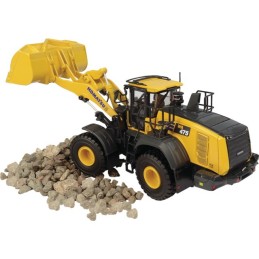 CHARGEUSE SUR PNEUS KOMATSU WA475-10