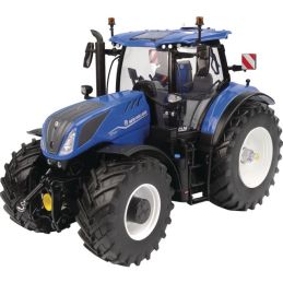 TRACTEUR NEW HOLLAND T7.300 AU 1/32EME UNIVERSAL HOBBIES - Universal Hobbies