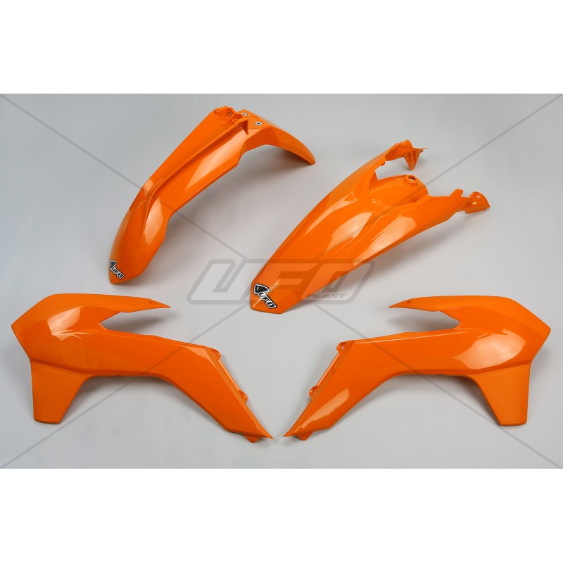 KIT PLASTIQUES EXC/EXCF125 &+ '14 COULEUR ORANGE