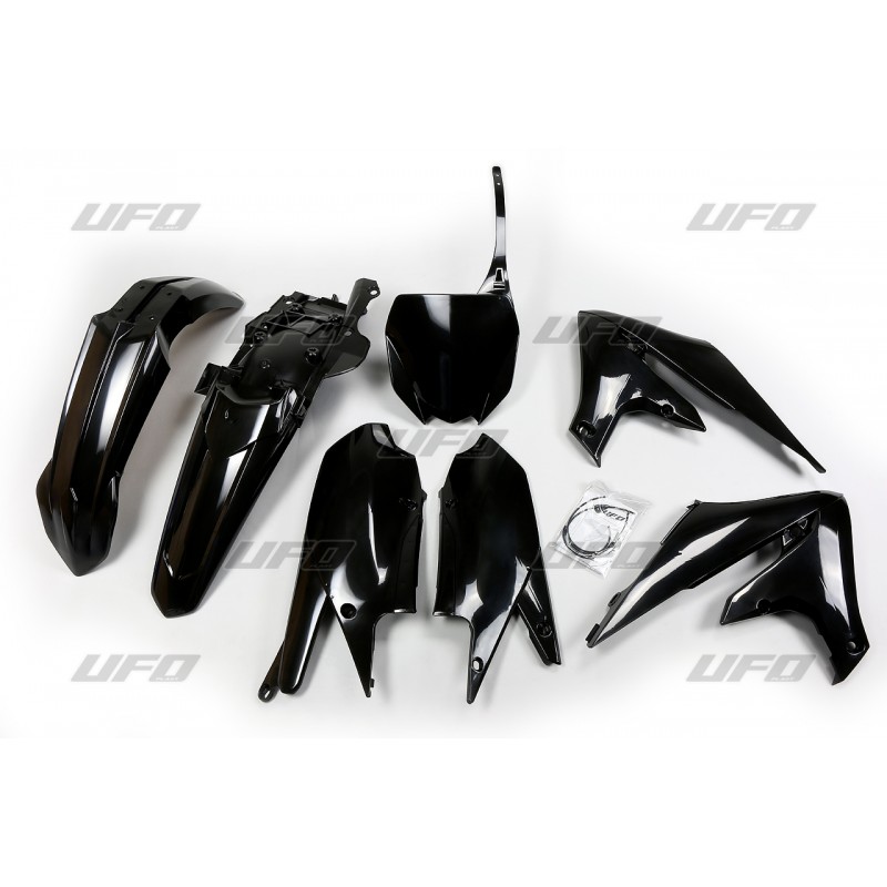 KIT PLASTIQUES UFOYZ450F 18 COULEUR NOIR