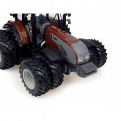 Valtra T202 8 roues